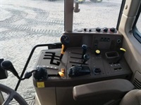 John Deere 6930 - Traktorer - Traktorer 2 wd - 2