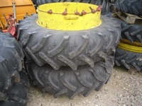 Datho 16,9 X 38 John Deere gule - Traktor tilbehør - Tvillingehjul - 1