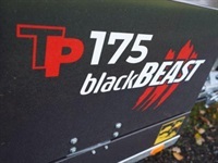 - - - 175 BLACK BEAST Holzhacker /Holzschredder mit Dieselmotor - Flishugger - 7