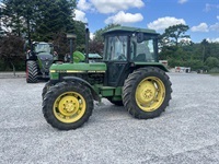 John Deere 2850 4 WD. Frontlæsser kan tilkøbes - Traktorer - Traktorer 4 wd - 1