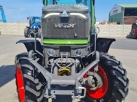 Fendt 211 Vario F - Traktorer - Kompakt traktorer - 3