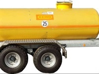 - - - Wasserfasswagen 3000 Liter 25/40 km/h - Anhængere og trailere - 2