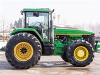 John Deere 8400 - Traktorer - Traktorer 2 wd - 1