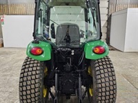 John Deere 3720 - Traktorer - Traktorer 2 wd - 5
