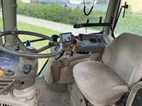 John Deere R 6125 mit John Deere Frontlader und Frontzapfwelle - Traktorer - Traktorer 2 wd - 8