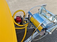 - - - Wasserfass Anhänger 2000 Liter für PKW - Vinterredskaber - Traktor tilbehør - 3