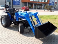 - - - 26 - Traktorer - Kompakt traktorer - 3