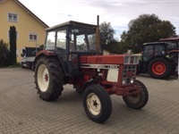 - - - 844 S - Traktorer - Traktorer 2 wd - 1