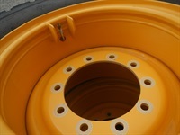Bridgestone 20.5R25 D250 - Hjul/larvefødder - Komplette hjul - 3