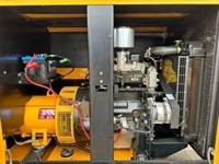- - - SDMO Leroy Somer 24 kVA Silent generatorset as New ! - Generatorer - 6