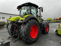 - - - AXION 810 CEBIS - Traktorer - Traktorer 2 wd - 3