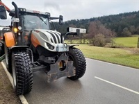 Steyr Profi 6145 CVT Kommunal - Traktorer - Kompakt traktorer - 4