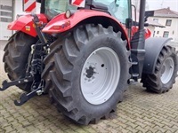 - - - X7.618 - Traktorer - Traktorer 2 wd - 4