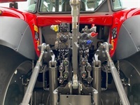 Massey Ferguson 7S.180 Dyna-6 Efficient LAGERTILBUD - Traktorer - Traktorer 4 wd - 4
