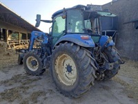 New Holland T5115 - Traktorer - Traktorer 2 wd - 4