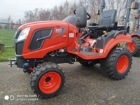- - - CS2520 HST - Traktorer - Traktorer 2 wd - 2