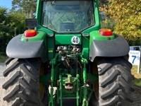 John Deere 6830 Premium - Traktorer - Traktorer 2 wd - 4
