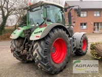 Fendt 724 VARIO SCR PROFI PLUS - Traktorer - Traktorer 2 wd - 4