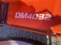 - - - DM 4032 Frontmähwerk - Græsmaskiner - Skårlæggere/skivehøstere - 7