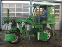 - - - 553H     Hochrad - Traktorer - Traktorer 2 wd - 2
