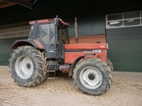 - - - IHC 1255 XL - Traktorer - Traktorer 2 wd - 1