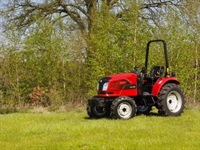 - - - 404G2 40PK compact tractor 4x4 - Traktorer - Traktorer 2 wd - 1