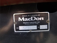 Macdon M155 - Høstmaskiner - Selvkørendeskårlæggere - 5