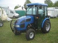 - - - Mahindra VT254 mit 25PS Traktor Winterdienst - NEUGERÄT - - Traktorer - Traktorer 4 wd - 5