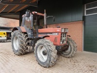 - - - IHC 1255 XL - Traktorer - Traktorer 2 wd - 2