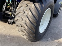 Trelleborg Twin 404 New Holland T4 serie - Traktor tilbehør - Komplette hjul - 2
