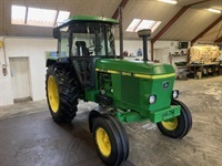 John Deere 3040 - Traktorer - Traktorer 2 wd - 2