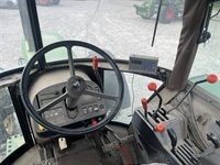 John Deere 2850 4 WD. Frontlæsser kan tilkøbes - Traktorer - Traktorer 4 wd - 6