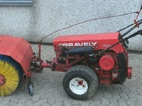 Gravely 2 hj. med fejemaskine (NR 829863) - Traktorer - To-hjulede - 2