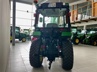 John Deere 2038R - Traktorer - Kompakt traktorer - 3