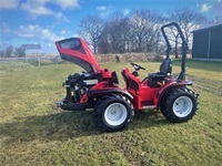 Antonio Carraro TTR 4800 HST - Traktorer - Kompakt traktorer - 4