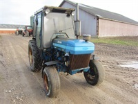 Ford 4110 Narrov smalspors traktor - Traktorer - Traktorer 2 wd - 2