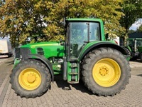 John Deere 6830 Premium - Traktorer - Traktorer 2 wd - 2