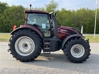 Valtra T235 Direct Frontlift, GPS - Traktorer - Traktorer 4 wd - 3