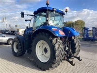 New Holland T7.210 AUTO COMMAND Affjedret foraksel og frontlift - Traktorer - Traktorer 4 wd - 6