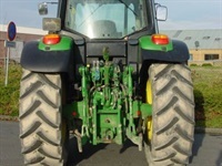 John Deere 6830PQ - Traktorer - Traktorer 2 wd - 4