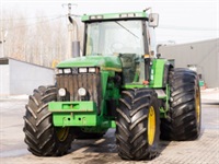 John Deere 8400 - Traktorer - Traktorer 2 wd - 3