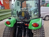 John Deere 3720 - Traktorer - Kompakt traktorer - 2