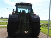 John Deere 6215R - Traktorer - Traktorer 2 wd - 4