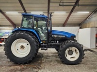 New Holland 8160 - Traktorer - Traktorer 2 wd - 2