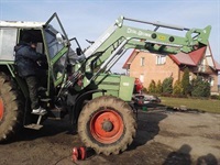 - - - Front loader for FENDT 311 Farmer / Ładowacz czołowy do FENDT 311 Farmer - Traktor tilbehør - Frontlæssere - 2