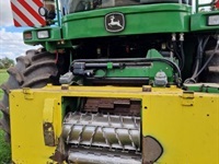 John Deere 7500 gårdmaskine - Høstmaskiner - Selvkørende finsnittere - 5