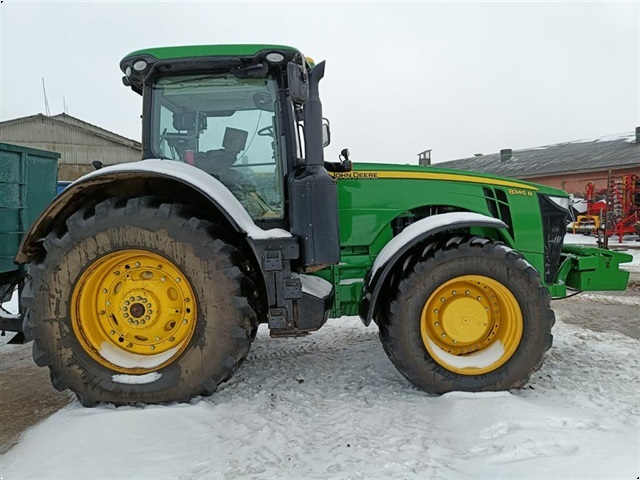 John Deere 8345R - Traktorer - Traktorer 4 wd