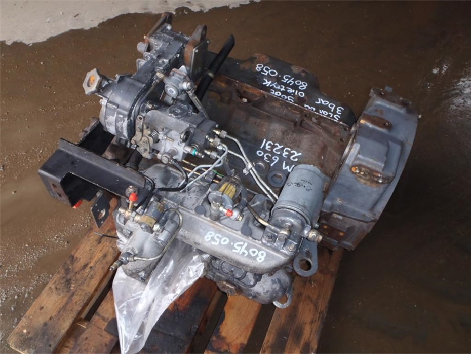 New Holland LM630 Motor / Engine - Diverse maskiner & tilbehør - Motorer - 4