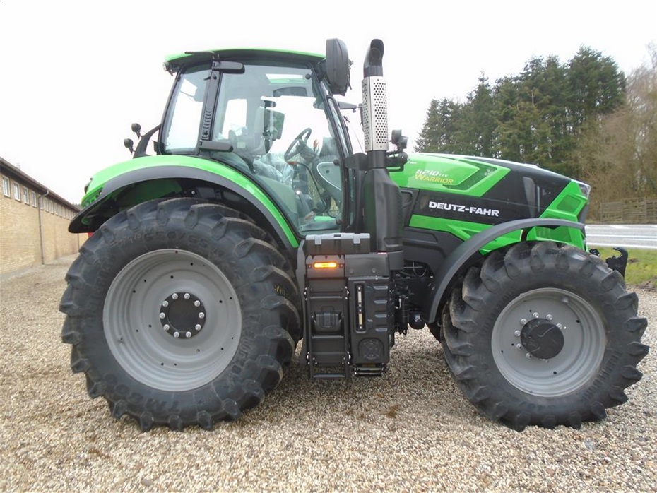 Deutz-Fahr Agrotron 6210 TTV WARRIOR - Traktorer - Traktorer 4 wd - 3
