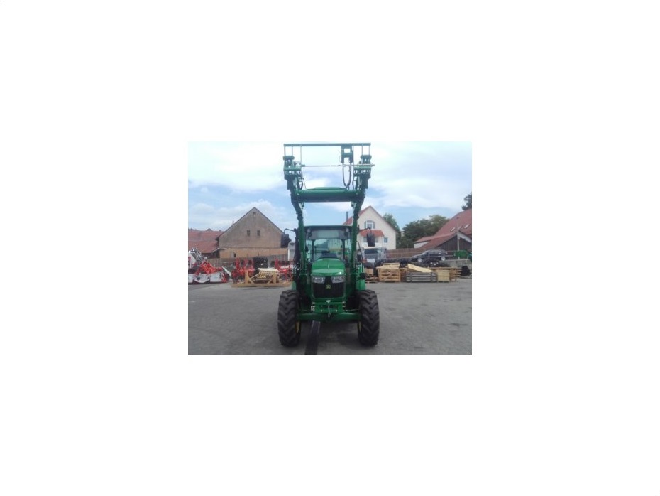 John Deere 5058E - Traktorer - Traktorer 2 wd - 6
